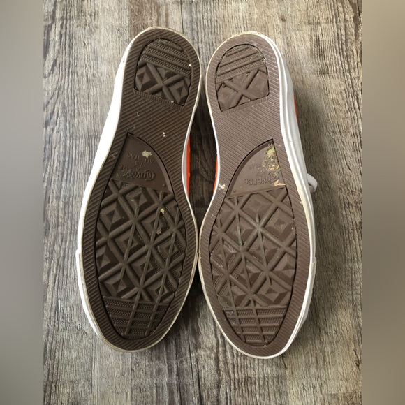 Orange Converse Women’s 12 Men’s 10 - Picture 4 of 4